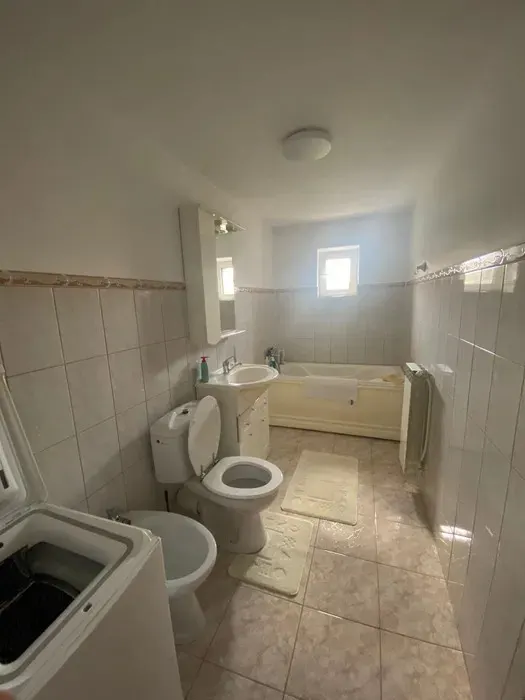DOI STEJARI / APARTAMENT 3 CAMERE / CENTRALA / BALCON - foto 8