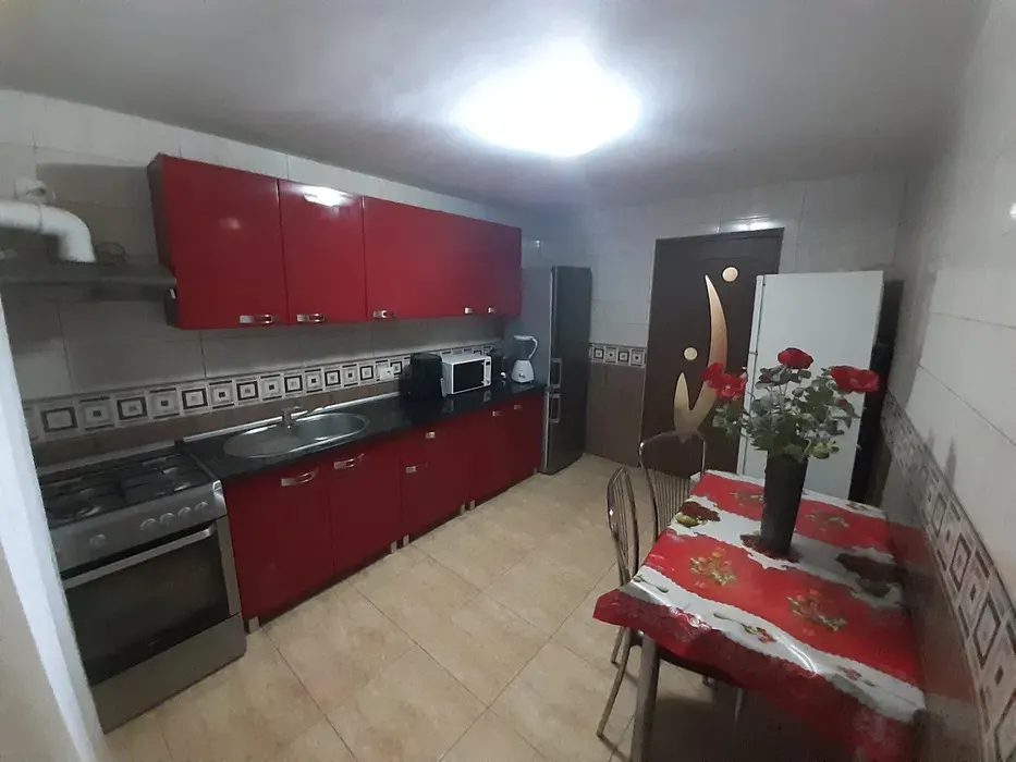 Gara / 3 camere / Centrala Termica / Mobilat / Renovat - foto 1