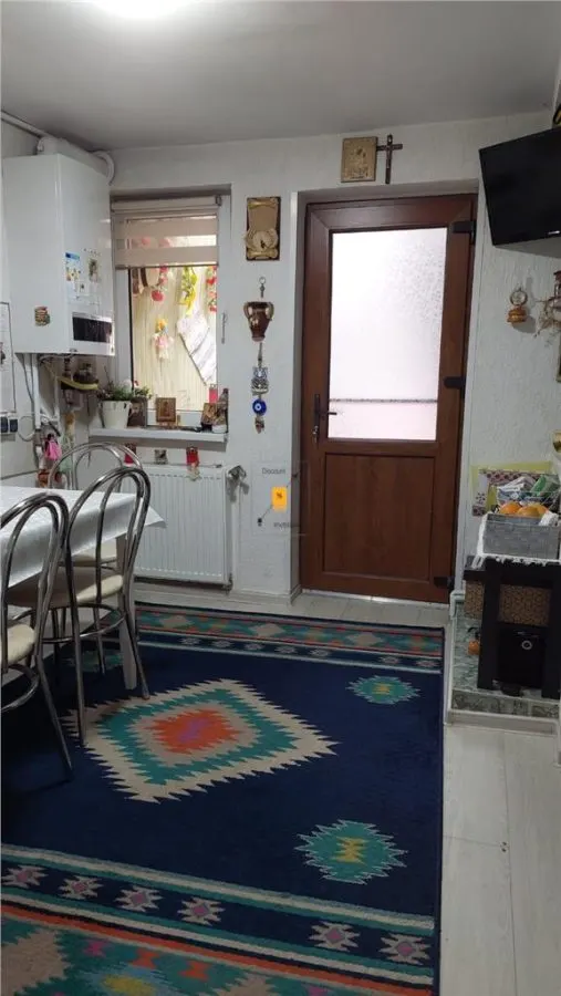 Casa in zona Piata Mihai Viteazul - foto 11