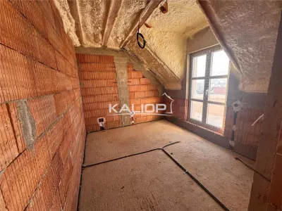 Casa 4 camere  | 120 mp | teren 600 mp | Chinteni zona centrala - foto 12