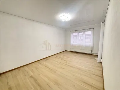 Chirie apartament 3 camere partial mobilat - foto 3