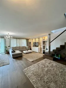 Penthouse de vanzare, zona Hotel Europa - foto 2