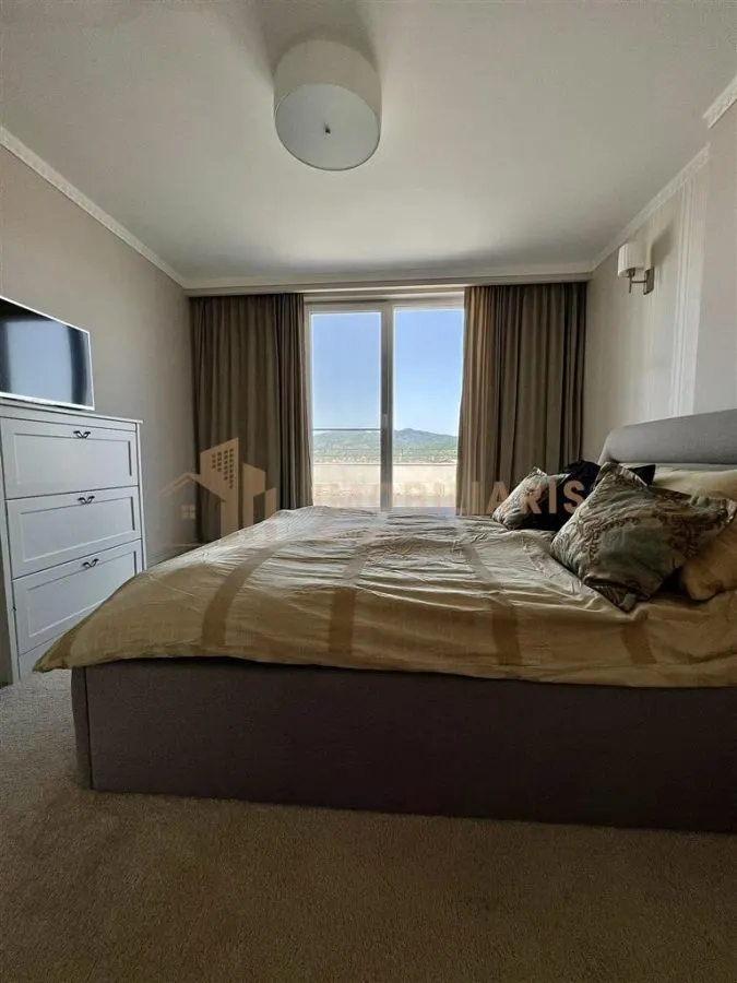 Penthouse de vanzare, zona Hotel Europa - foto 9