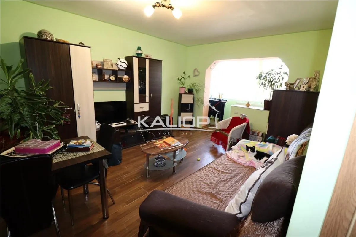Apartament 3 camere | Mobilat | Intre Lacuri | zona Muresului - foto 4