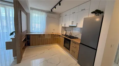 Apartament 2 camere, zona Centrala - foto 2
