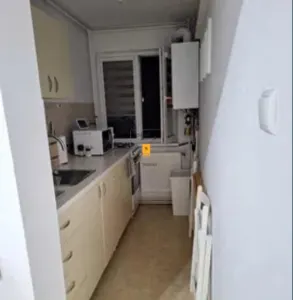 Apartament 3 camere de vanzare zona vest - foto 4