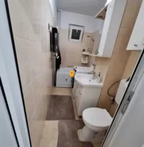 Apartament 3 camere de vanzare zona vest - foto 5