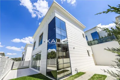 Vila de lux | acces la piscina si facilitati premium | Borhanci - Cluj-Napoca