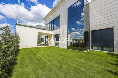 Vila de lux | 5 camere | acces la piscina si facilitati premium | Borhanci - Cluj-Napoca