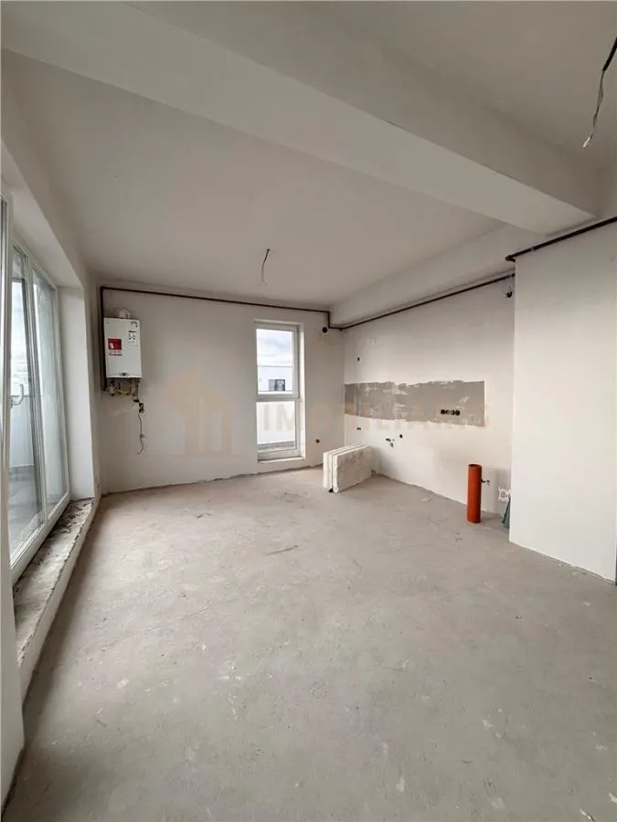 Apartament 3 camere bloc nou - foto 1