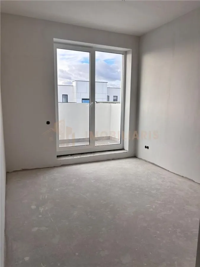 Apartament 3 camere bloc nou - foto 6