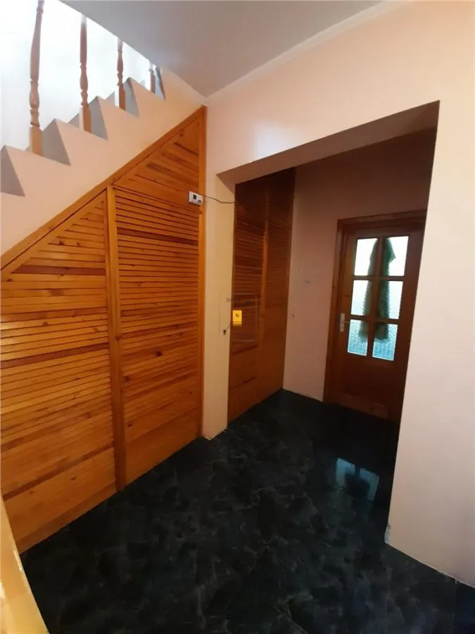 Casa zona Traian-Malu Rosu - foto 12