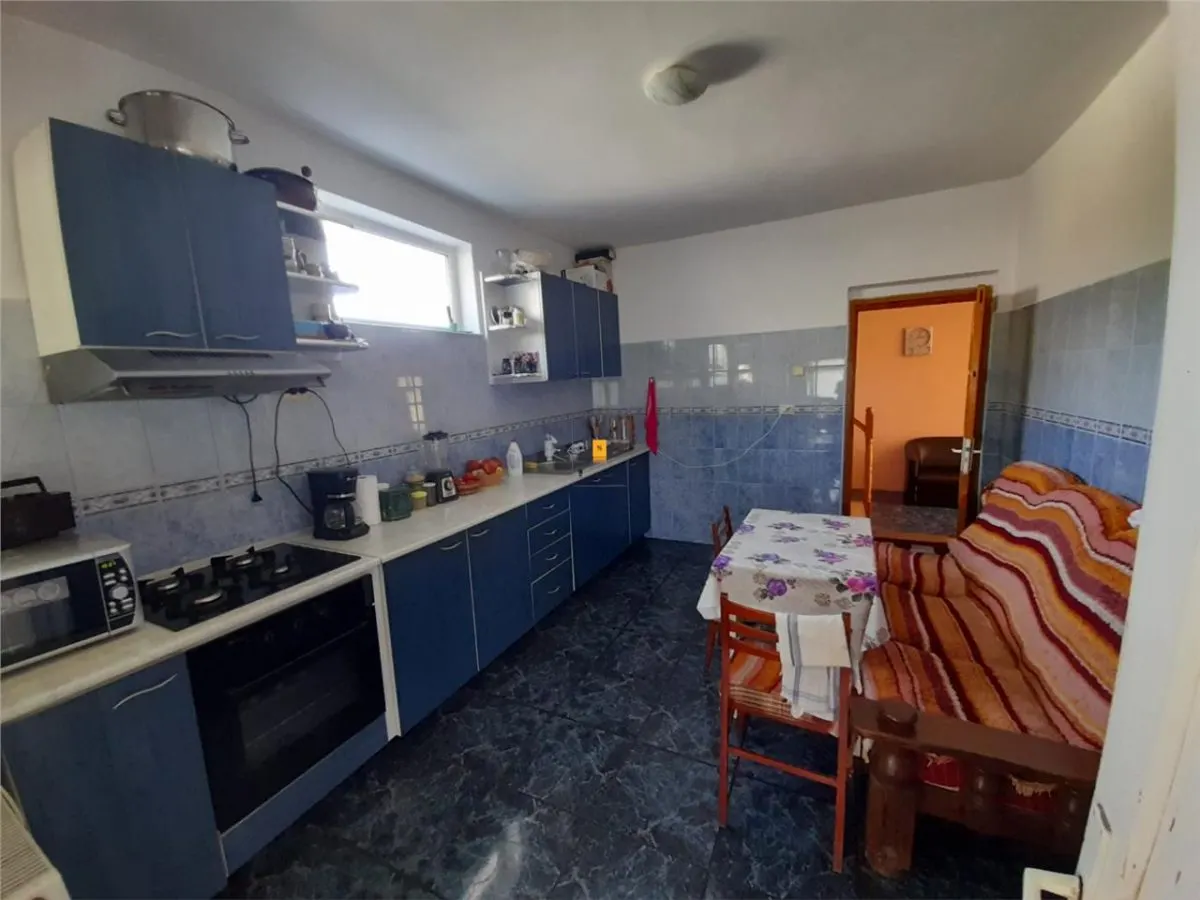 Casa zona Traian-Malu Rosu - foto 13