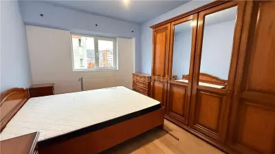 Apartament 3 camere, zona Republicii - foto 3