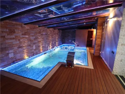 EXCLUSIV | APARTAMENT DE LUX | UNIC cu PISCINA, SAUNA, BAR | Buna Ziua - foto 2