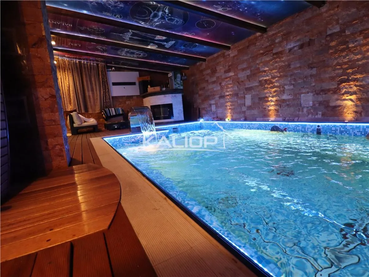 EXCLUSIV | APARTAMENT DE LUX | UNIC cu PISCINA, SAUNA, BAR | Buna Ziua - foto 17