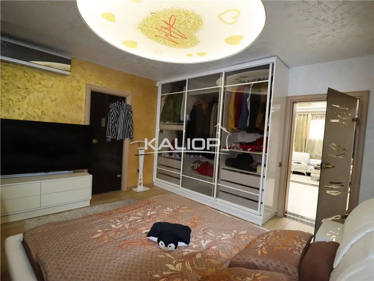 EXCLUSIV | APARTAMENT DE LUX | UNIC cu PISCINA, SAUNA, BAR | Buna Ziua - foto 10