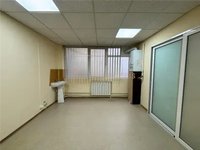 Spatiu comercial de vanzare sau inchiriere - foto 4