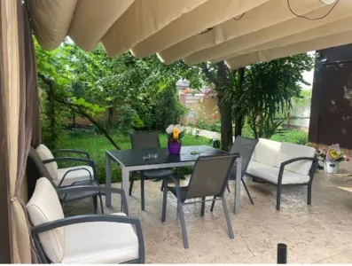 Casa 5 camere zona Izvoare - foto 2