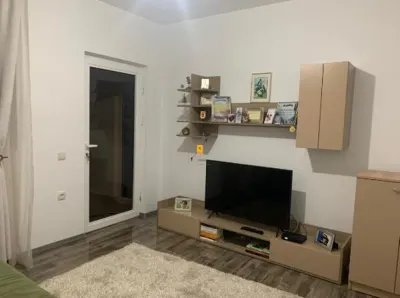 Casa 5 camere zona Izvoare - foto 12