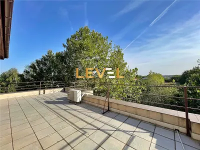 Vila cu 5 camere cu 5000 mp gradina si casa de oaspeti - foto 17