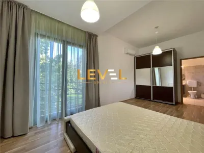 Vila cu 5 camere cu 5000 mp gradina si casa de oaspeti - foto 24