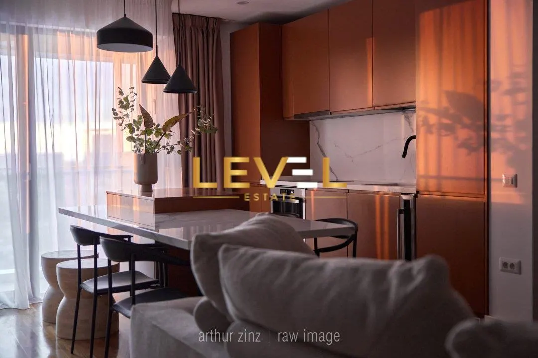 Apartament Designer de Vanzare cu 2 Locuri Parcare Incluse - 102 The Address - foto 1