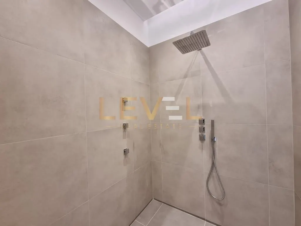 [VIDEO] Vila ultramoderna cu 5 camere cu curte libera 187 mp - Pipera - foto 20