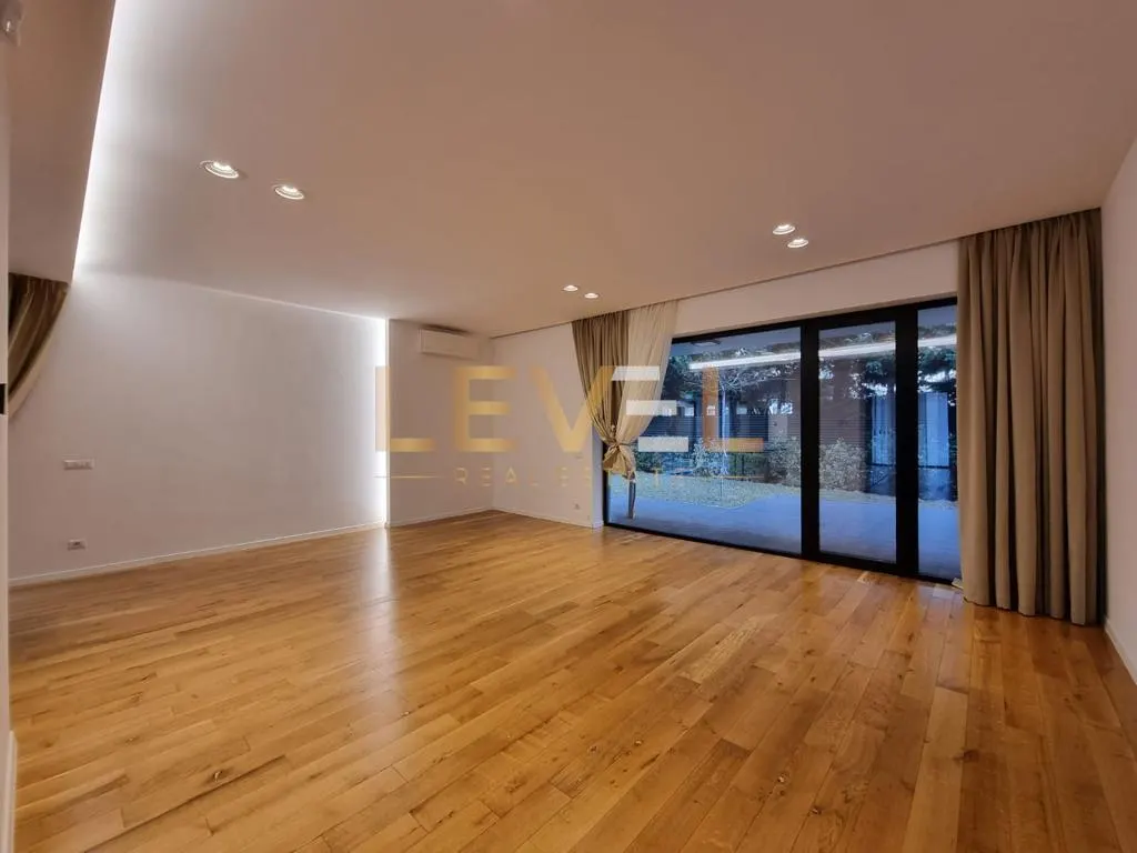 [VIDEO] Vila ultramoderna cu 5 camere cu curte libera 187 mp - Pipera - foto 5