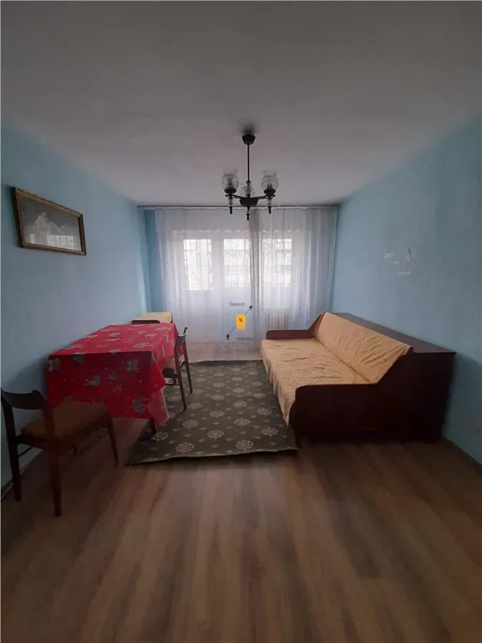 Inchiriere apartament 3 camere zona B-dul Bucuresti - foto 1