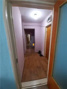 Inchiriere apartament 3 camere zona B-dul Bucuresti - foto 3