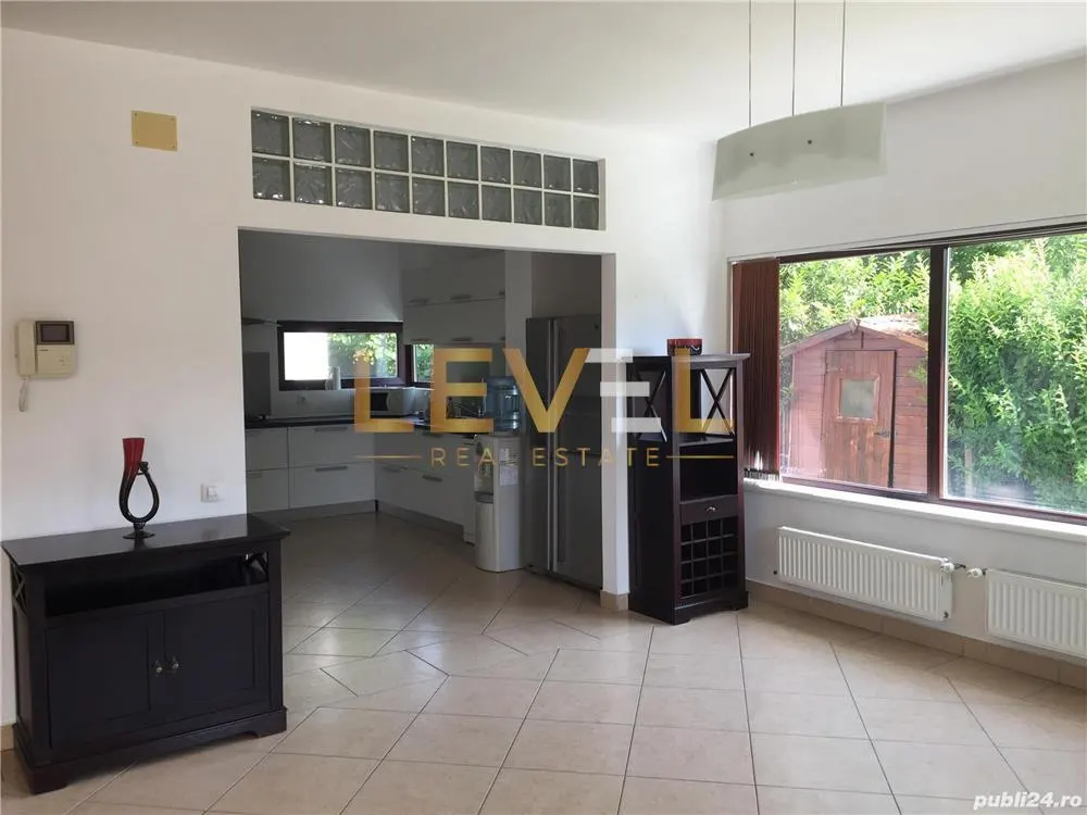 Vila 5 camere 300mp cu teren generos 620mp de inchiriat in Pipera - foto 5