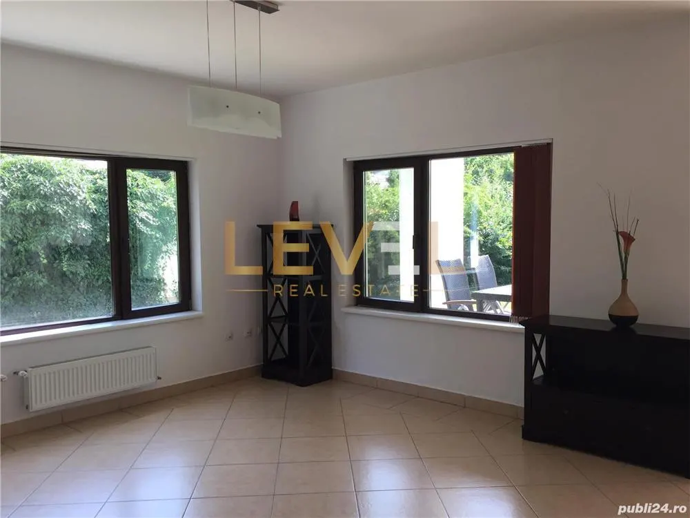 Vila 5 camere 300mp cu teren generos 620mp de inchiriat in Pipera - foto 6