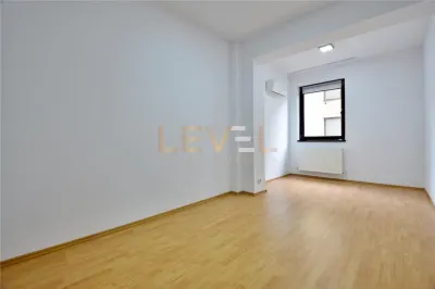 Apartament spatios cu 3 camere de vanzare, Herastrau, 100 mp suprafata utila [TUR VIDEO] - foto 12