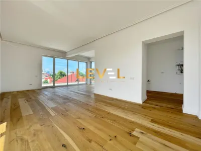 [VIDEO] Penthouse 3 camere de vanzare | 95 mp Utili + 45 mp Terase | Floreasca | Pescariu - foto 2