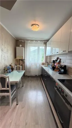 Apartament 3 camere Baia Mare - poza 3