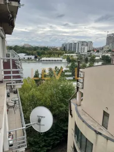 Apartament cu 3 camere de vanzare - foto 3