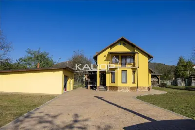 Casa   I 4 camere I 98 mp  I teren 770 mp I Catcau  zona Dej - Dej