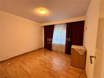 Apartament 3 camere zona Petru Rares - foto 3