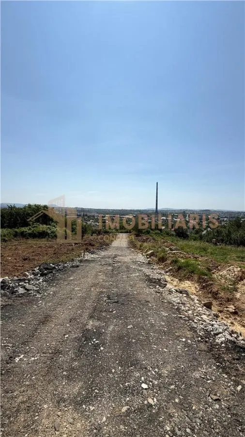 Parcele 10 si 15 ari teren intravilan, zona Grivitei - foto 7