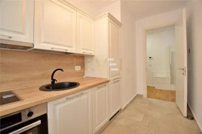 Apartament 3 camere de inchiriat  - Luxuria Residence [VIDEO] - foto 7