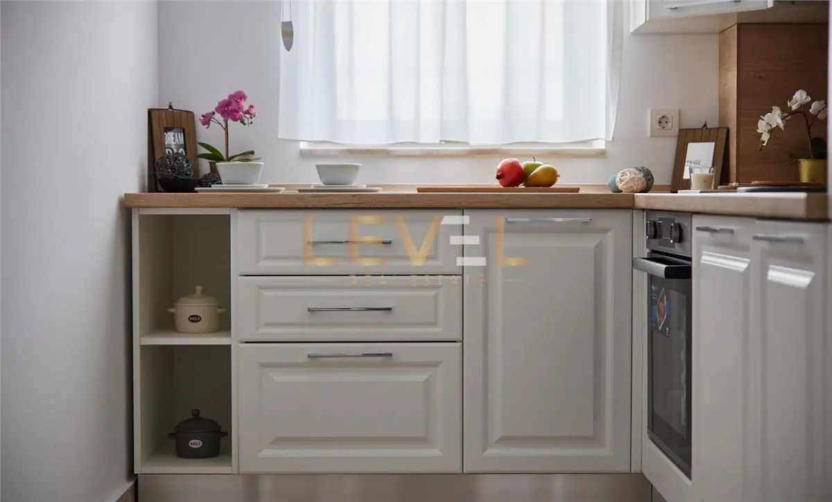 Apartament 3 camere de inchiriat  - Luxuria Residence [VIDEO] - foto 10