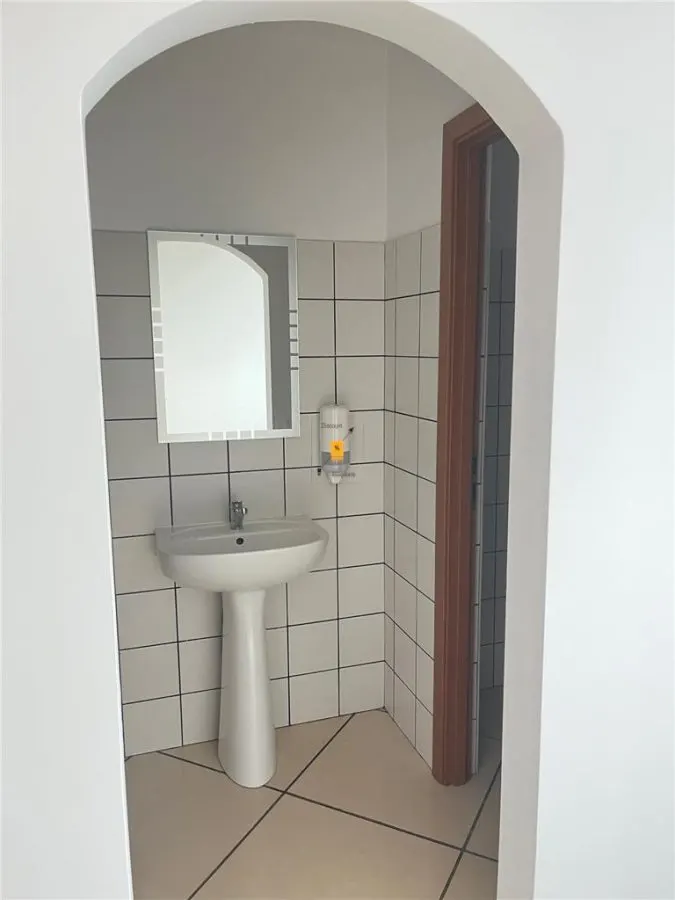 Inchiriere Showroom / Cladire Multifunctionala - foto 7