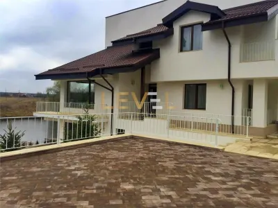 Vila superba cu ponton lac Snagov de vanzare - foto 8