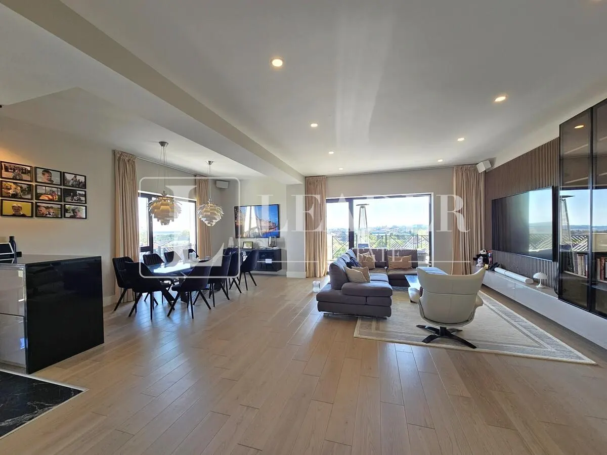 Luxury Penthouse-Duplex I Jacuzzi I Pool I Gym - foto 2