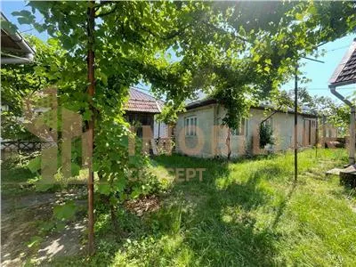Casa si teren de vanzare Satulung - foto 6