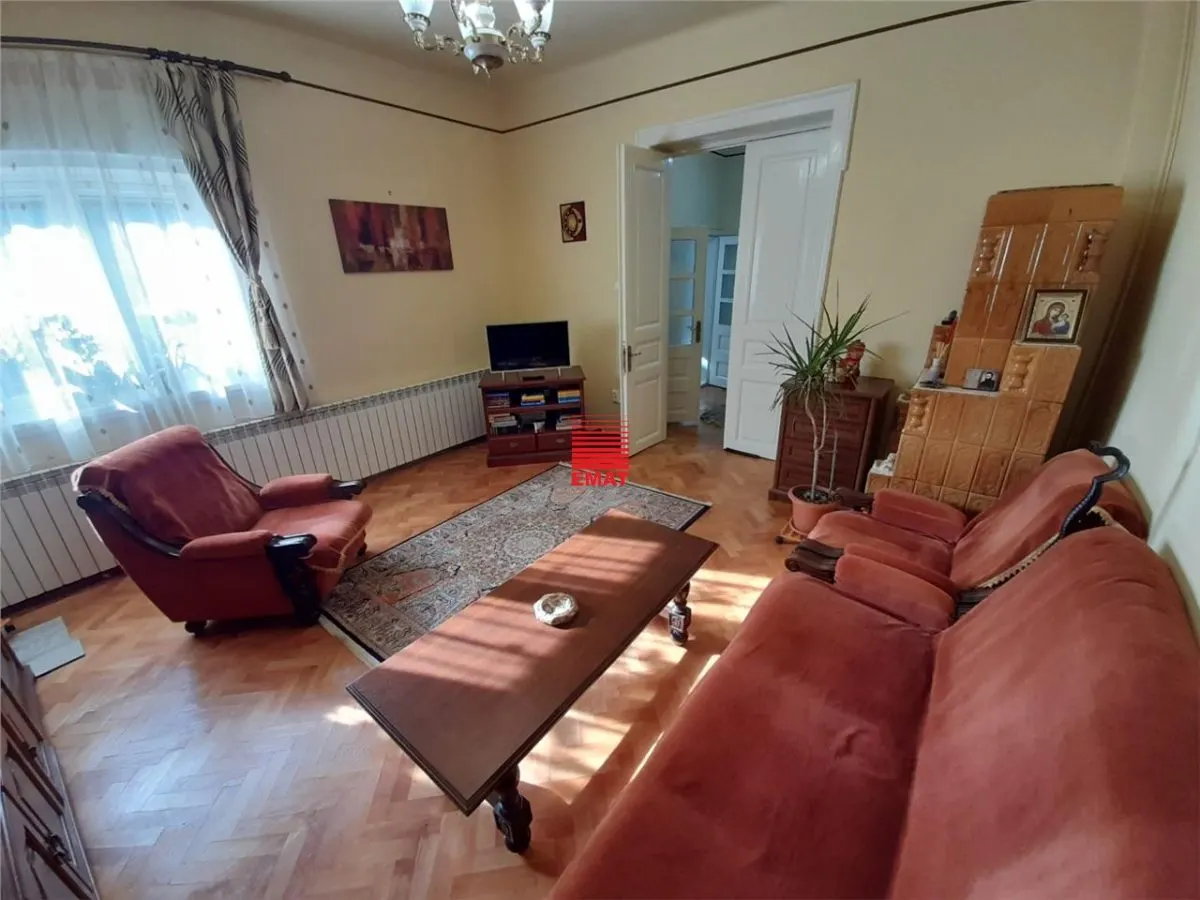Vanzare casa, zona Centrala (ID 668) - foto 4