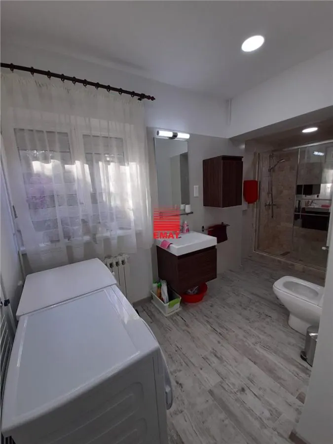 Vanzare casa, zona Centrala (ID 668) - foto 7