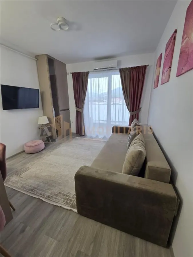 Chirie Apartament 2 camere bloc  nou - foto 3