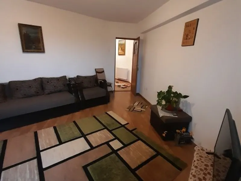 Vanzare apartament 5 camere de tip duplex, in zona Mihai Bravu (ID 486) - foto 3
